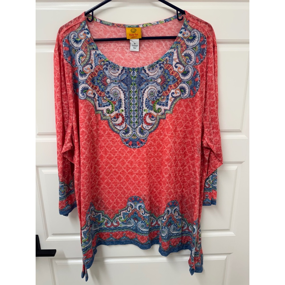 Ruby Rd Woman Plus Size 3X Coral Paisley Embellished Tunic 3/4 Sleeve Sharkbite